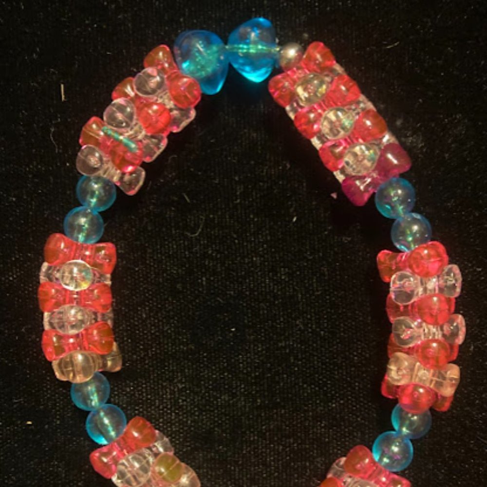 Handmade elastic bracelet